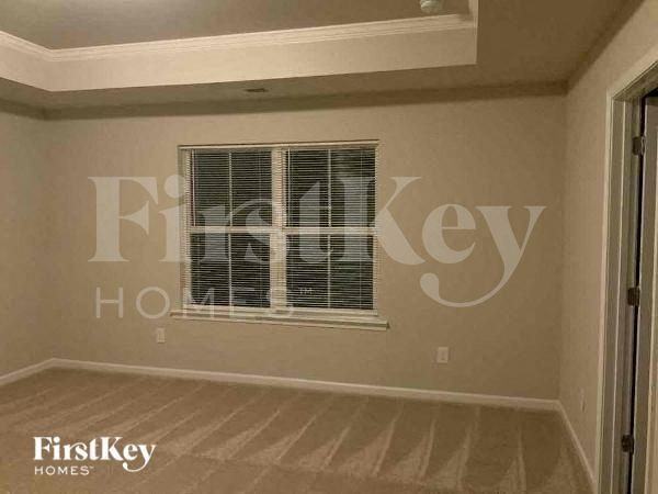 65 Channing Dr - Photo 7 of 10