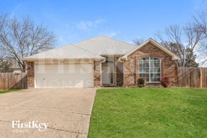 featured image of 903 Hillwood Ct