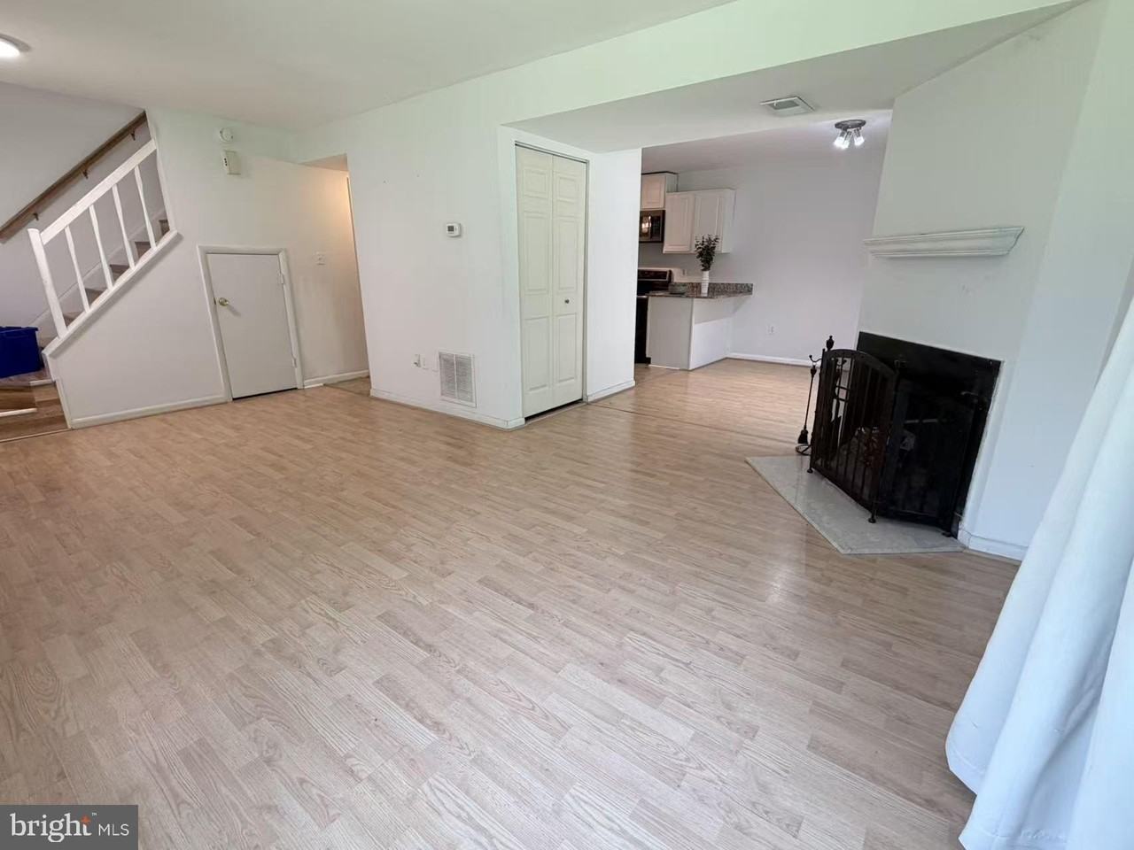 18711 Paprika Ct - Photo 4 of 22