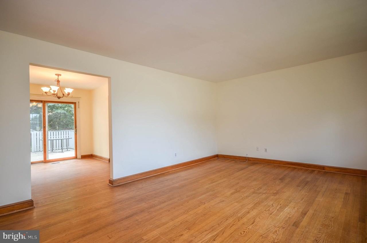 2034 Glen Ross Rd - Photo 2 of 40