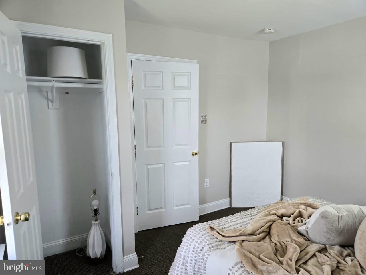 805 Eastern Ave - Photo 7 of 11