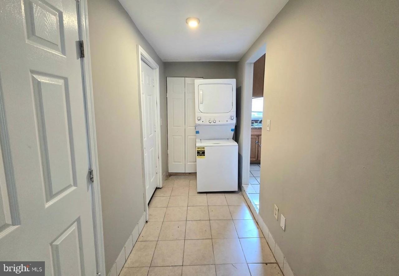 809 Eastern Ave - Photo 7 of 16