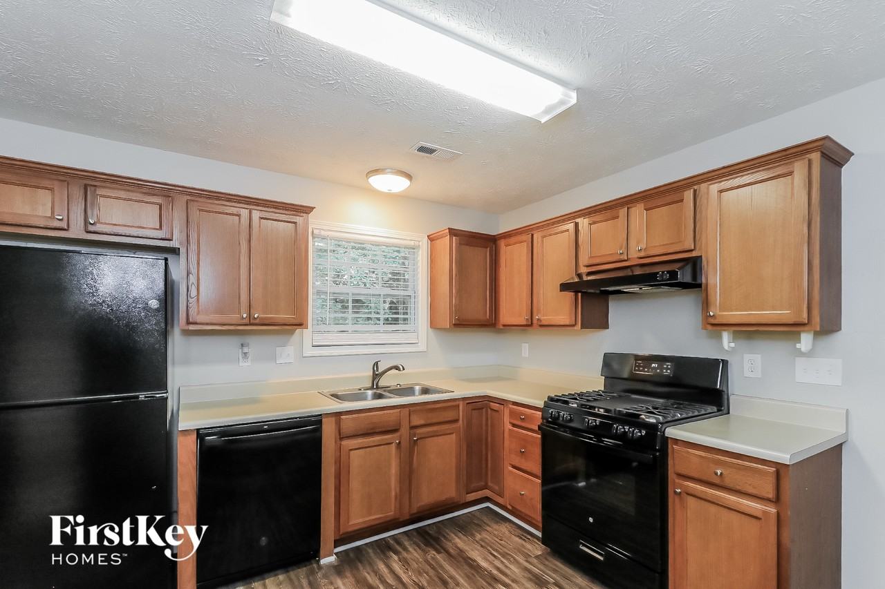 4665 Jamerson Forest Pkwy - Photo 7 of 15