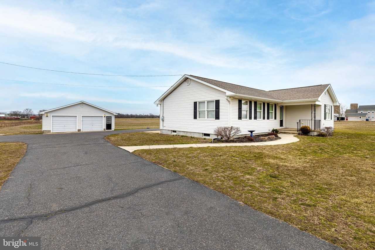 413 Red Lion Rd - Photo 3 of 28