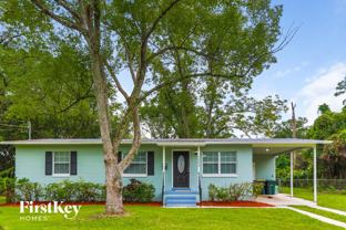 3044 Yanlee Ln - Photo 1 of 1