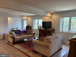 featured image of 66 York St #A