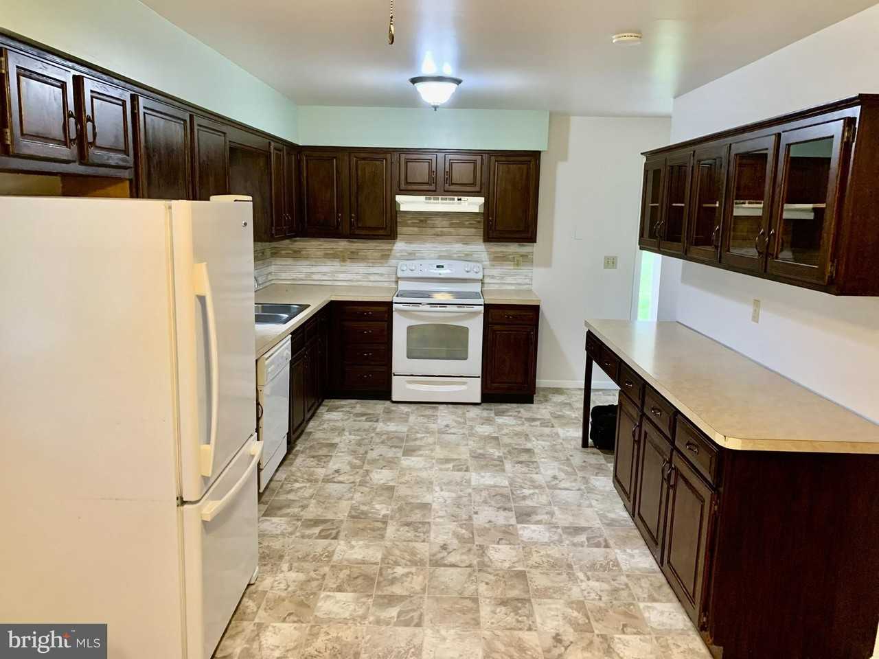 691 Alleghenyville Rd - Photo 4 of 29