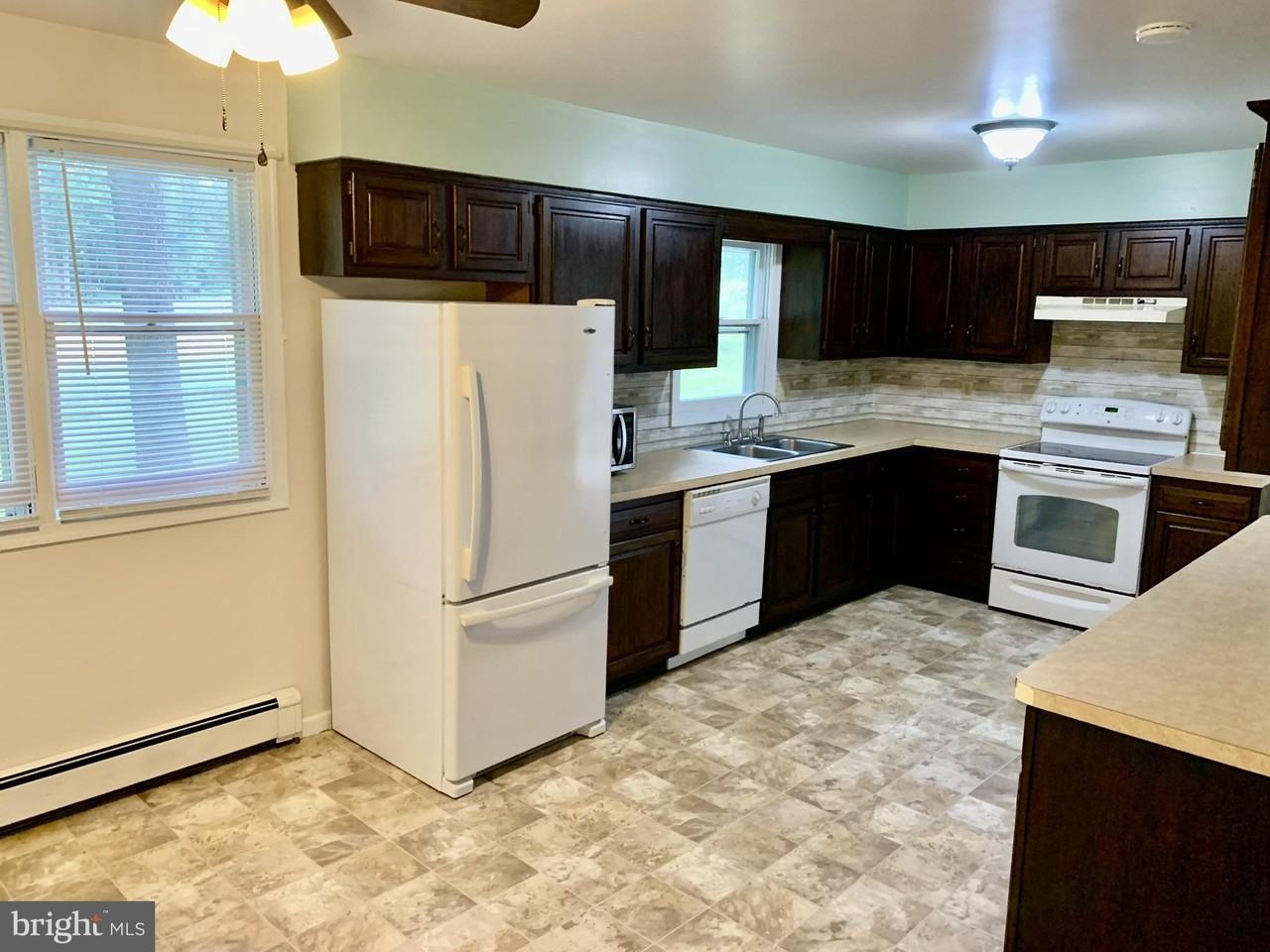 691 Alleghenyville Rd - Photo 7 of 29