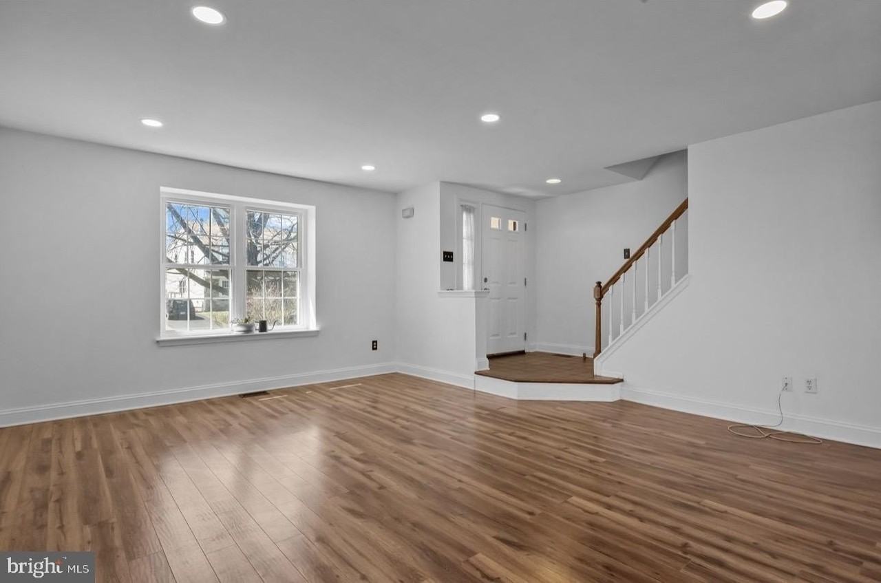 12 Pearl Dr - Photo 6 of 13
