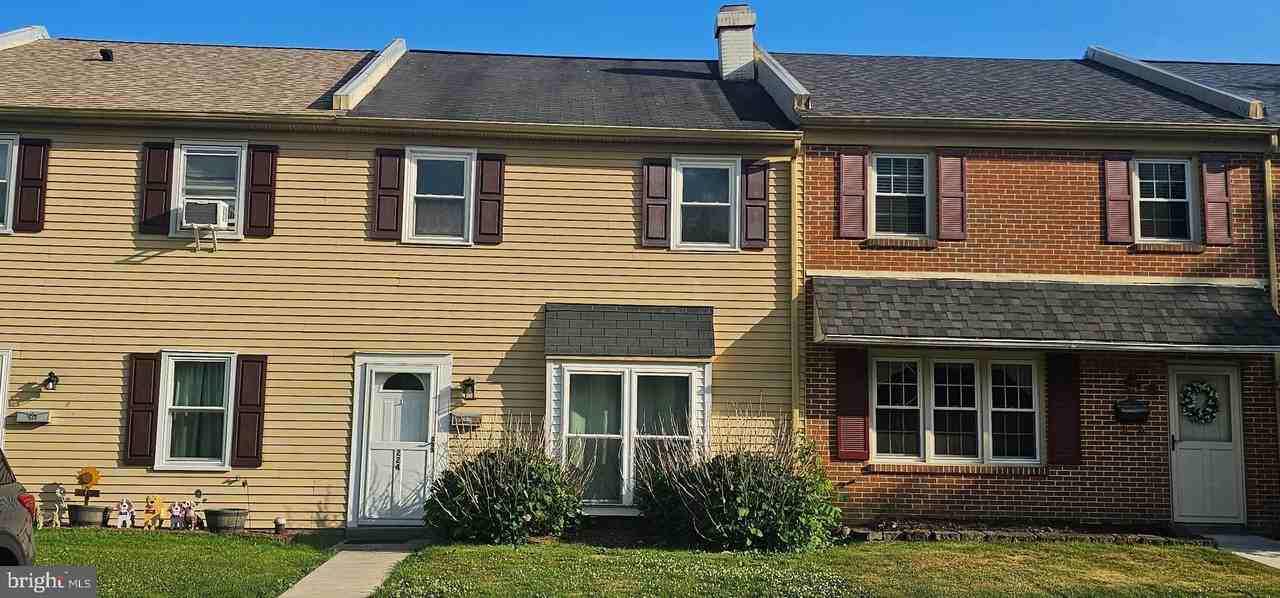 224 Yardley Ct