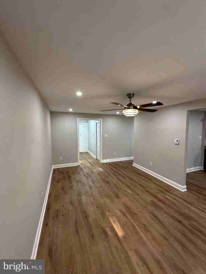 178 Elephant Rd #B23 - Photo 5 of 14