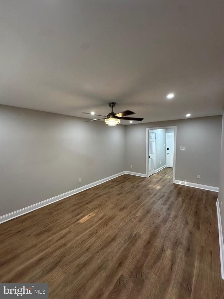 178 Elephant Rd #B23 - Photo 6 of 14
