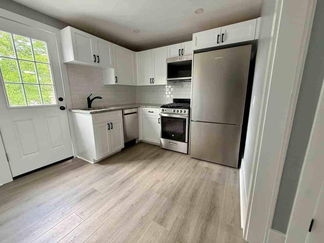 25 W State St #3rdFL - Photo 2 of 10