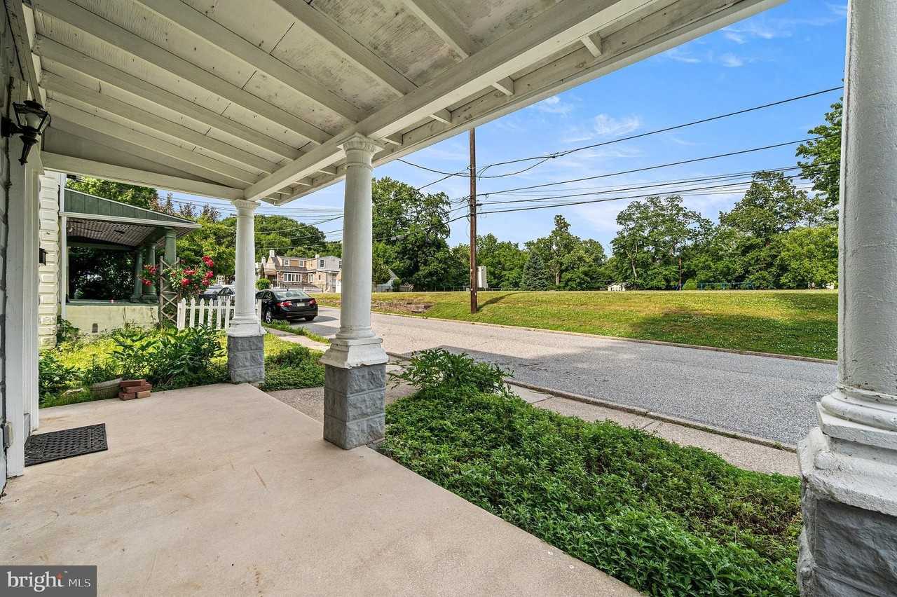 30 Keystone Ave - Photo 4 of 25