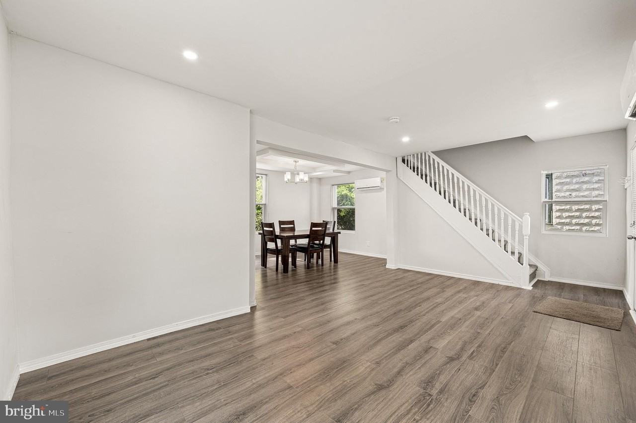 30 Keystone Ave - Photo 7 of 25