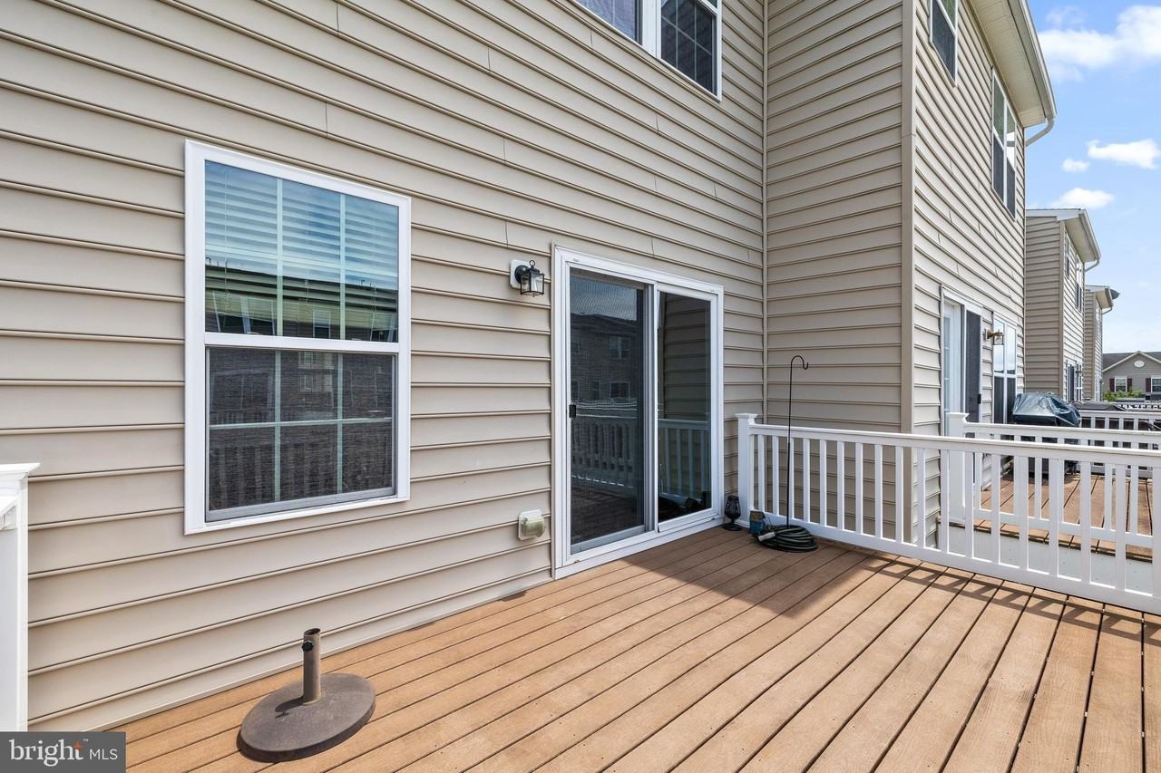 110 Topaz Dr - Photo 5 of 32
