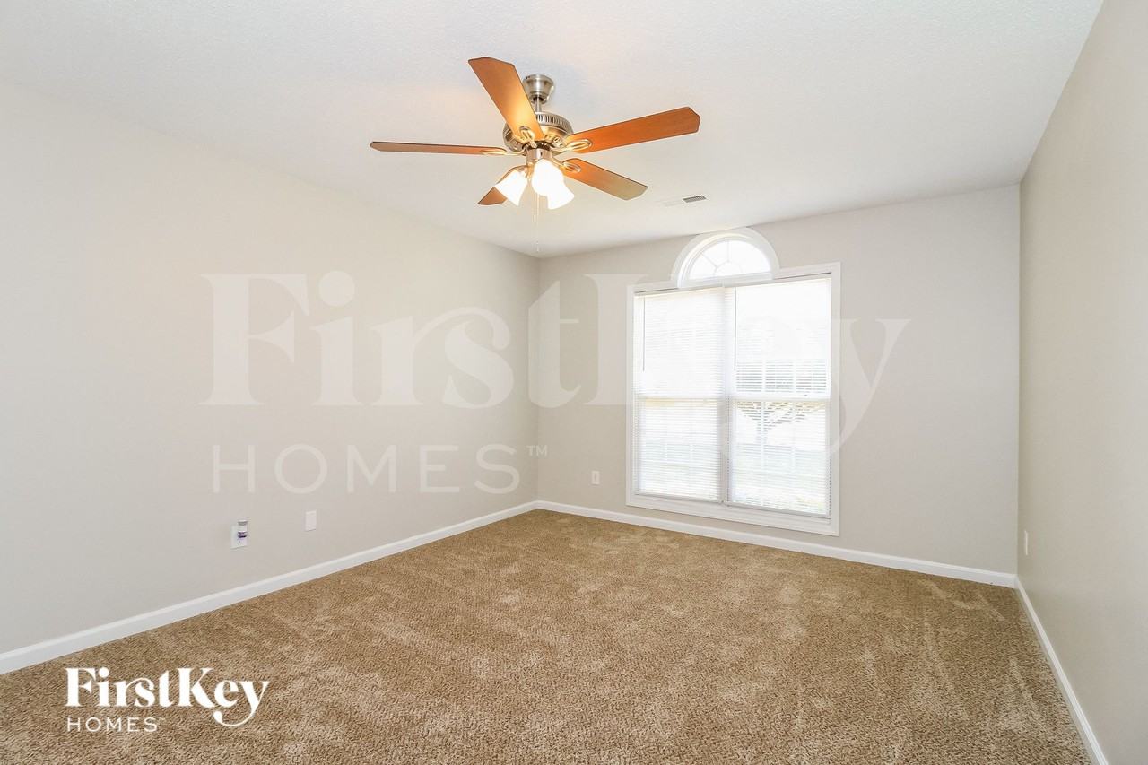 4810 Manteo Ln - Photo 7 of 15