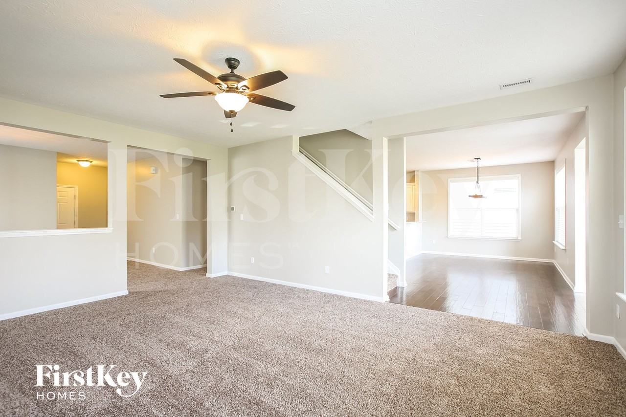 5788 Waterstone Way - Photo 3 of 15