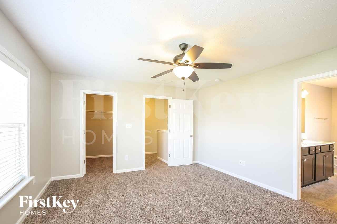 5788 Waterstone Way - Photo 7 of 15
