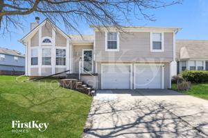 featured image of 11328 N Wyandotte St