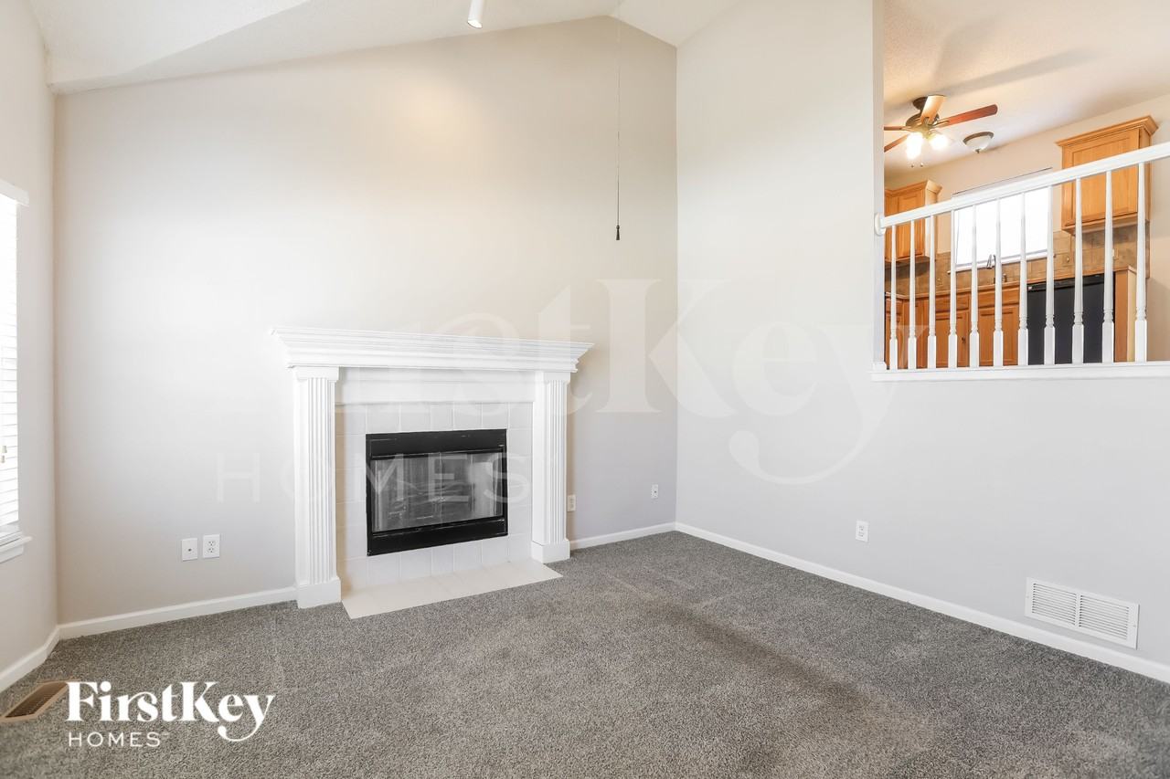 11328 N Wyandotte St - Photo 4 of 15