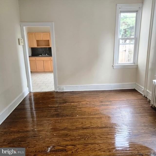 3106 Emerald St - Photo 6 of 7