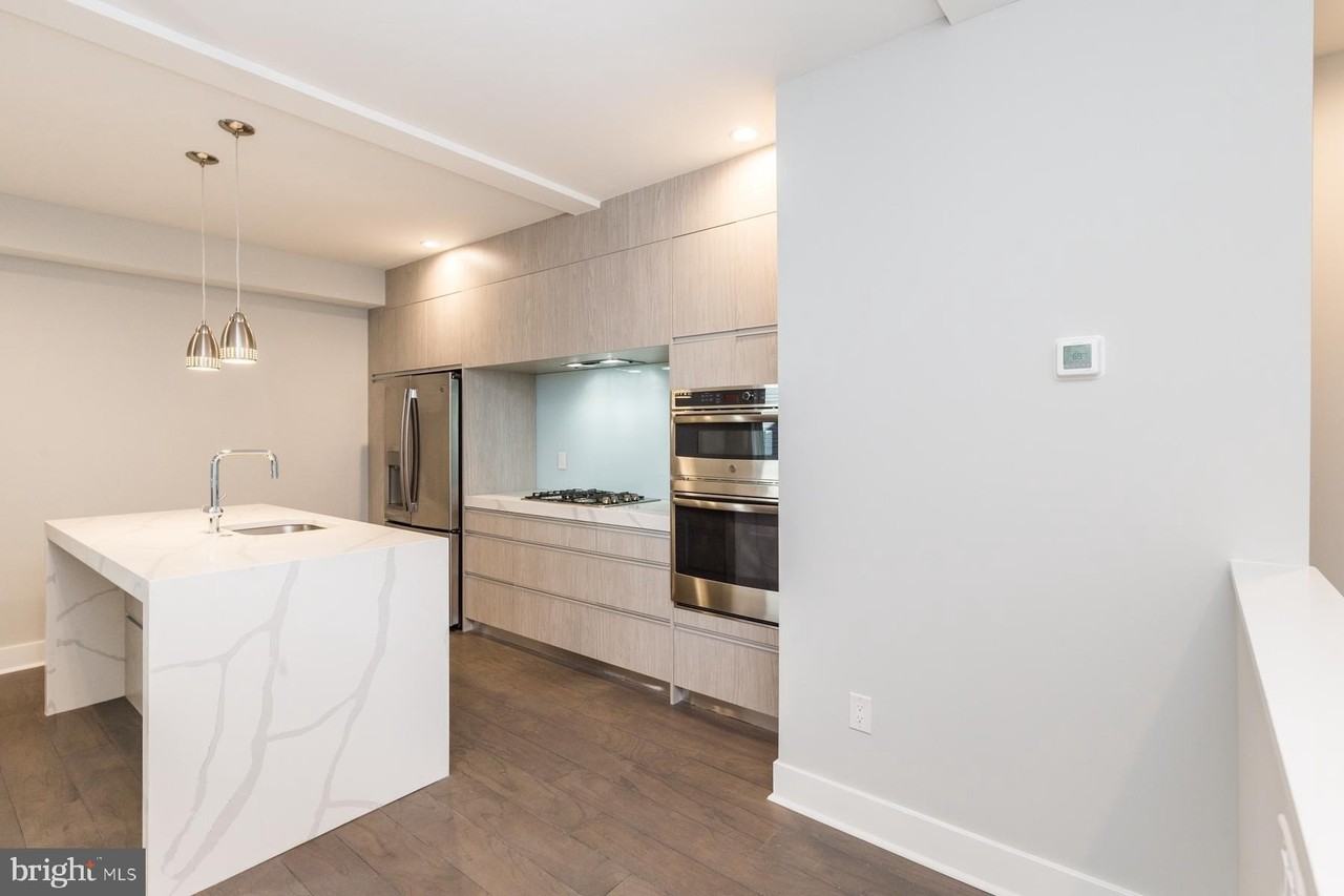 1405 Frankford Ave #307 - Photo 6 of 30