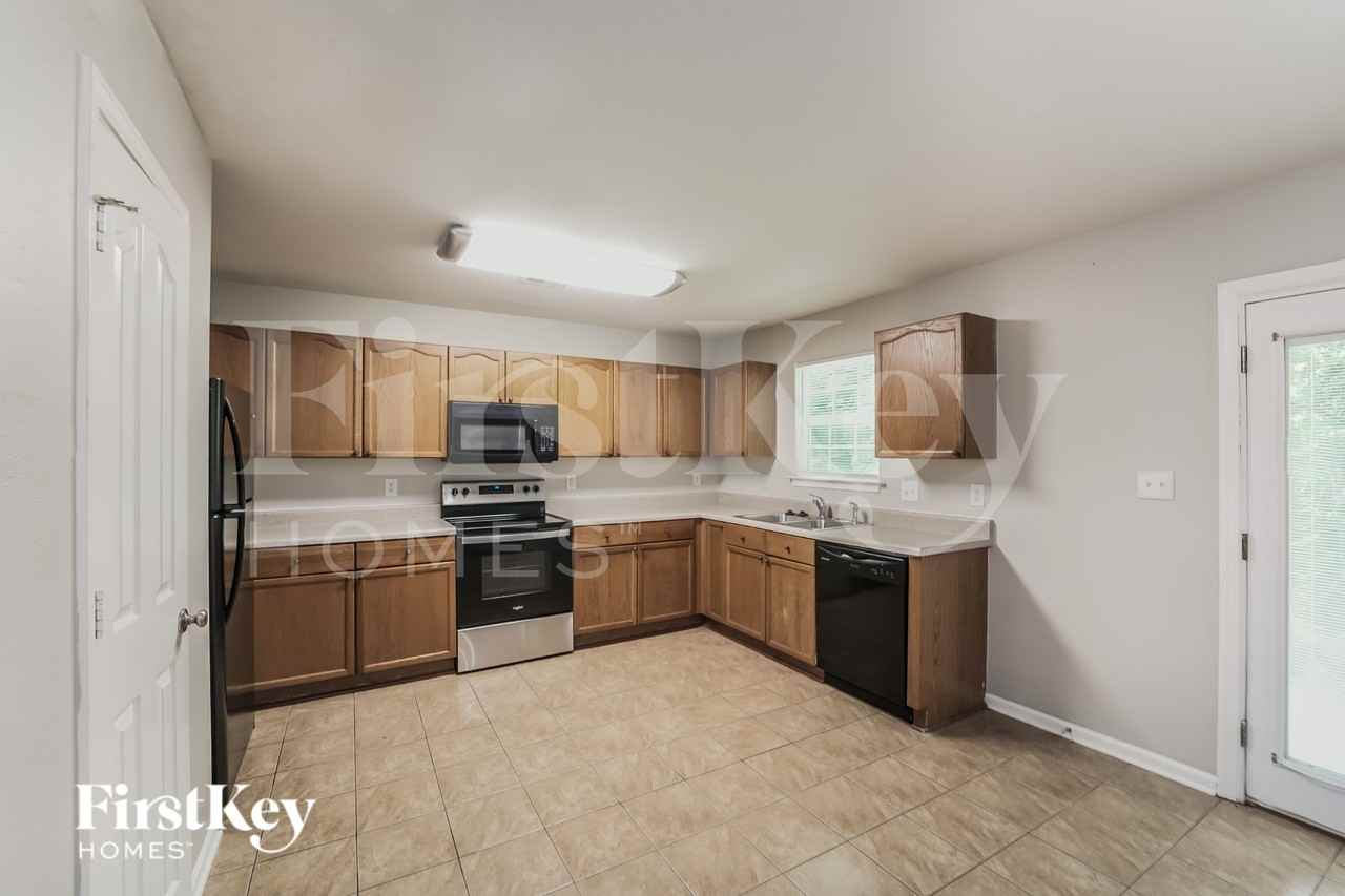 2553 Mulberry Pond Dr - Photo 5 of 19