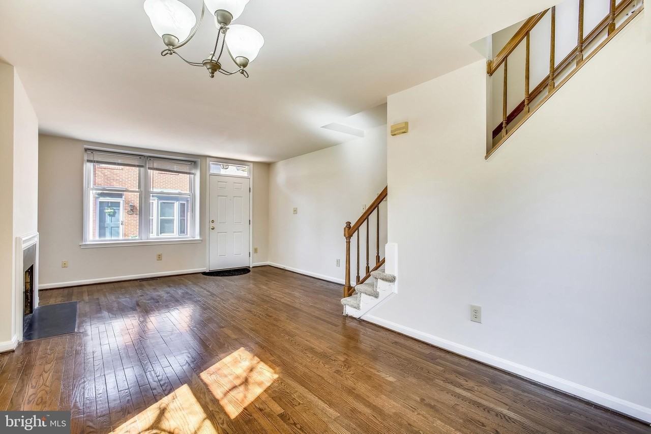 1525 Oronoco St - Photo 7 of 30