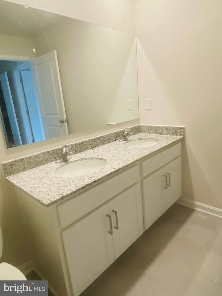 110 Gossard Way - Photo 6 of 27
