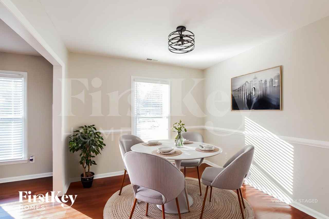 11701 Charnwood Ct - Photo 7 of 18
