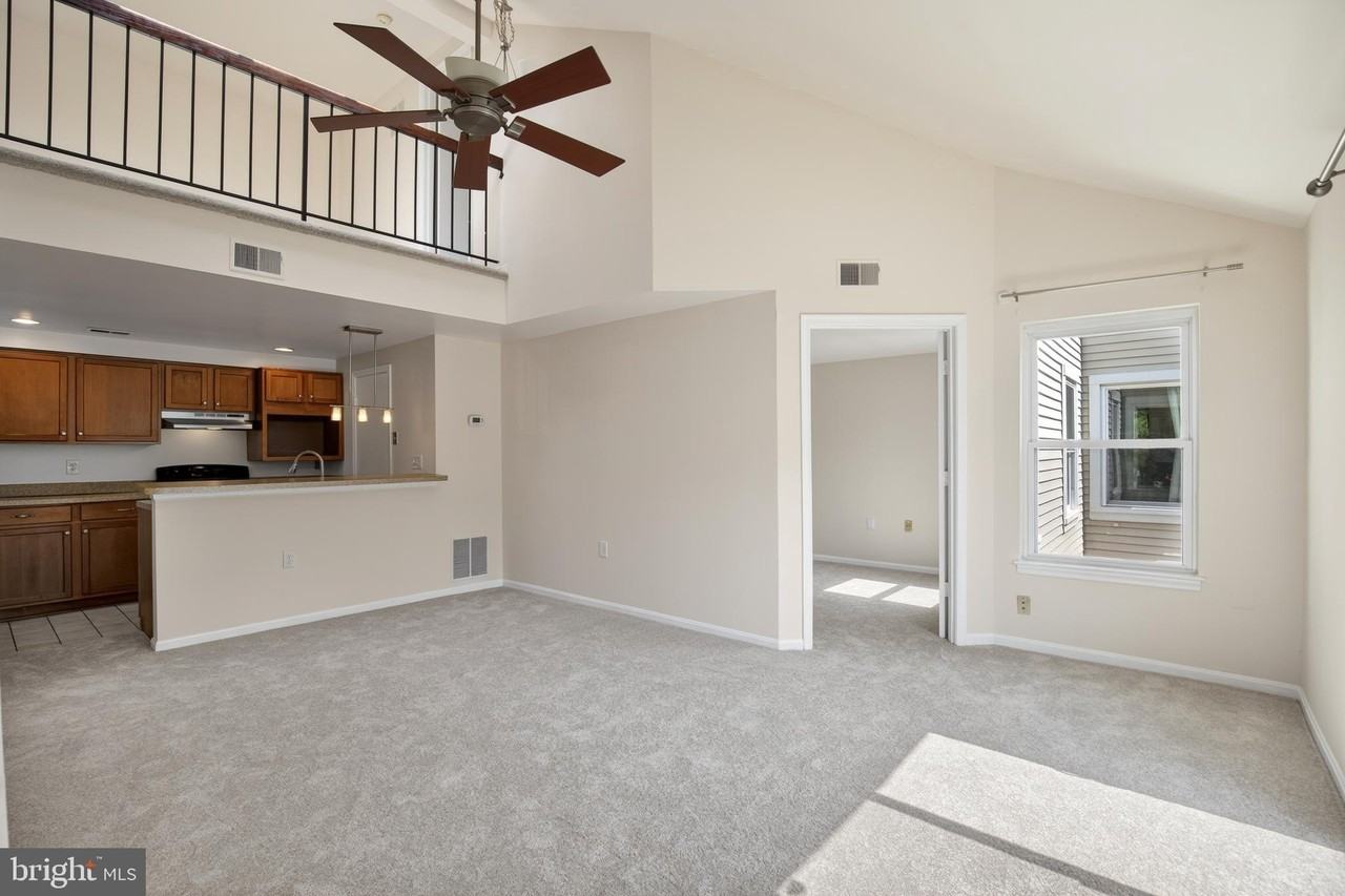 4324 Pembrook Village Dr #23 - Photo 5 of 26