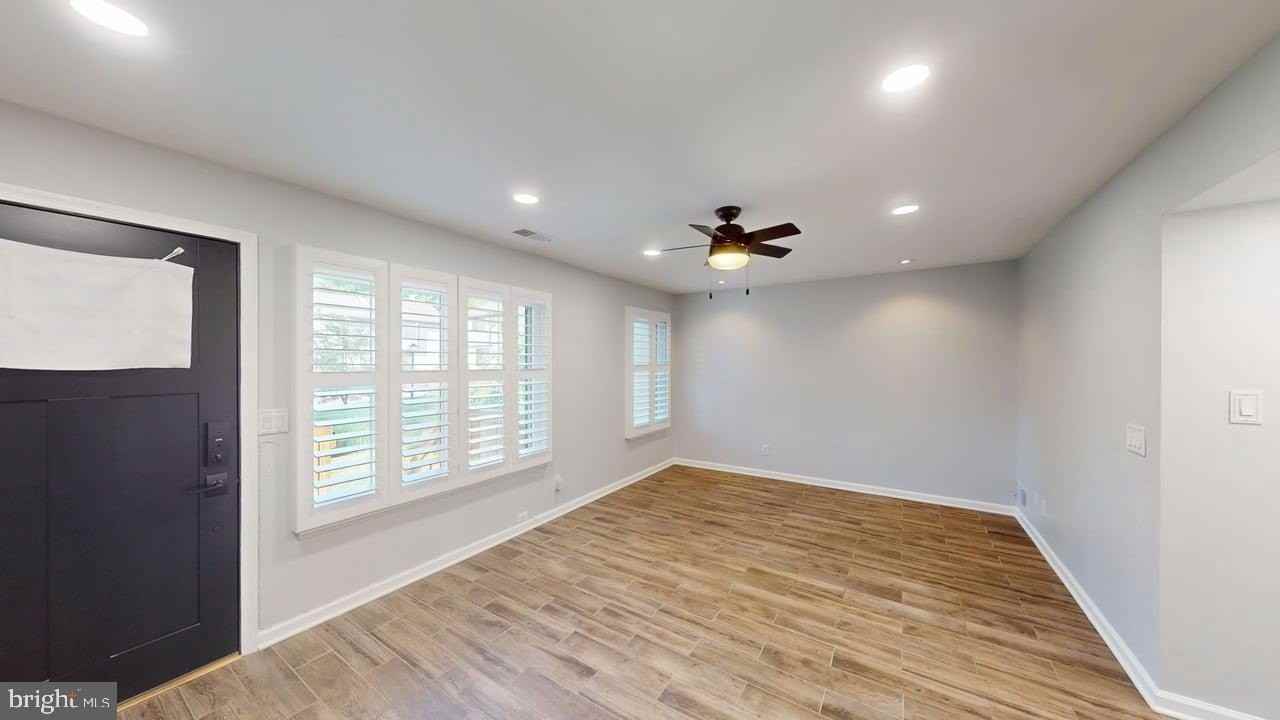 1689 Westwind Way #182 - Photo 7 of 25