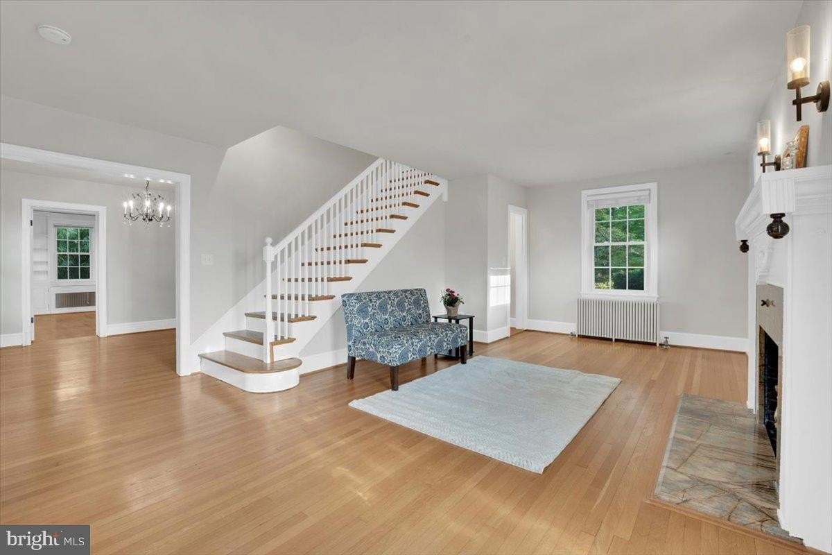 1903 Kirby Rd - Photo 4 of 38