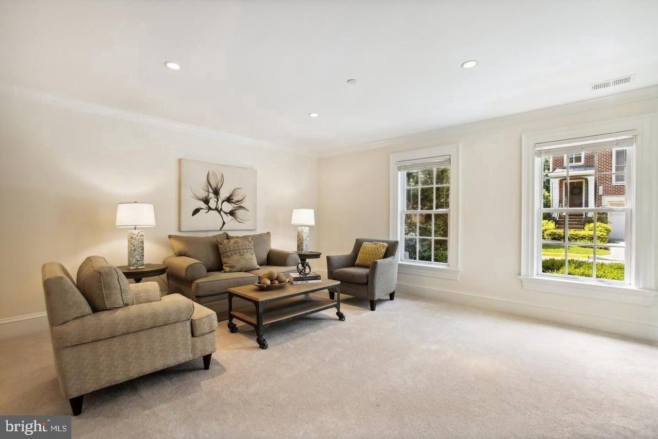 7022 Little Leaf Linden Ln - Photo 6 of 45