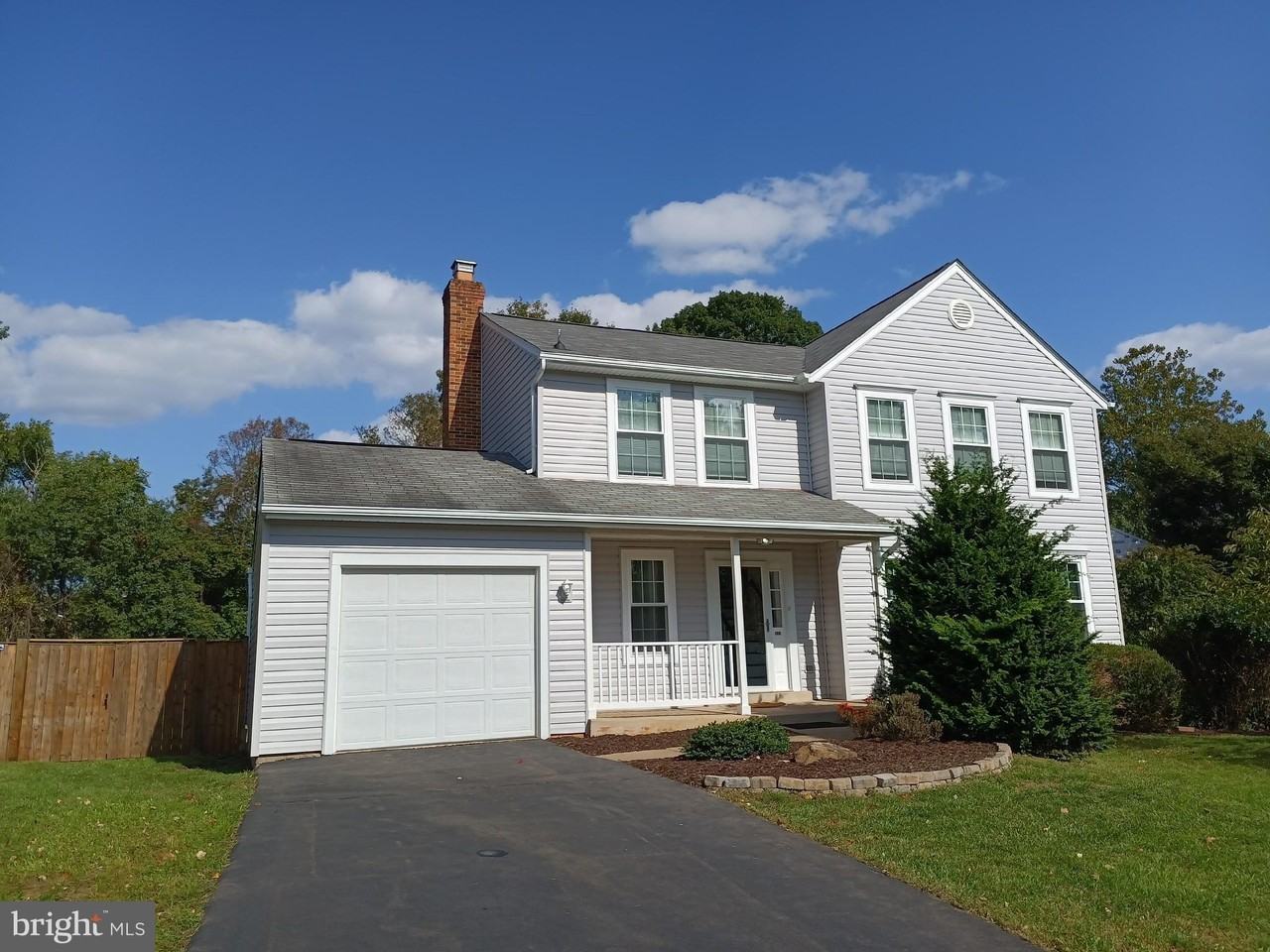 345 Silver Ridge Dr - Photo 2 of 36