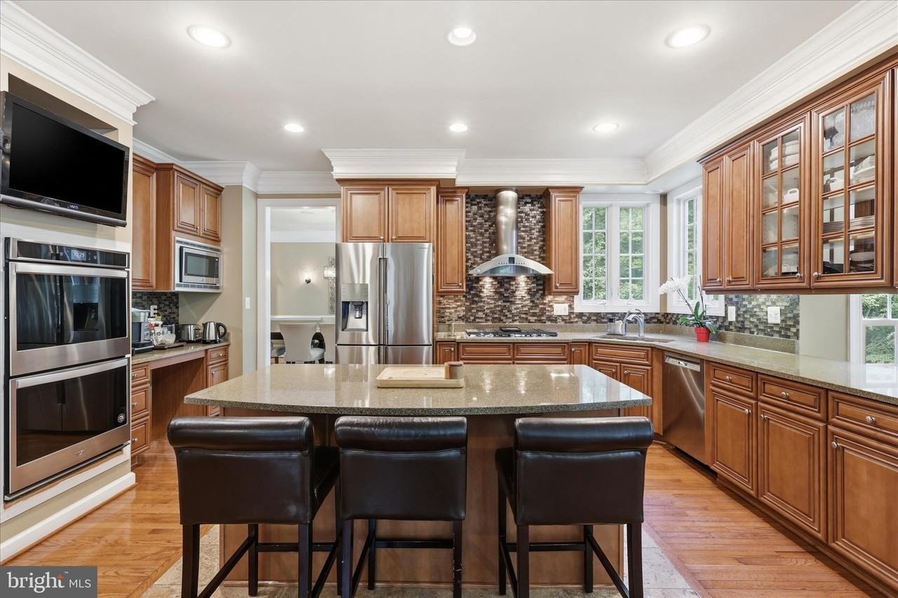 5081 Wolf Run Shoals Rd - Photo 6 of 39