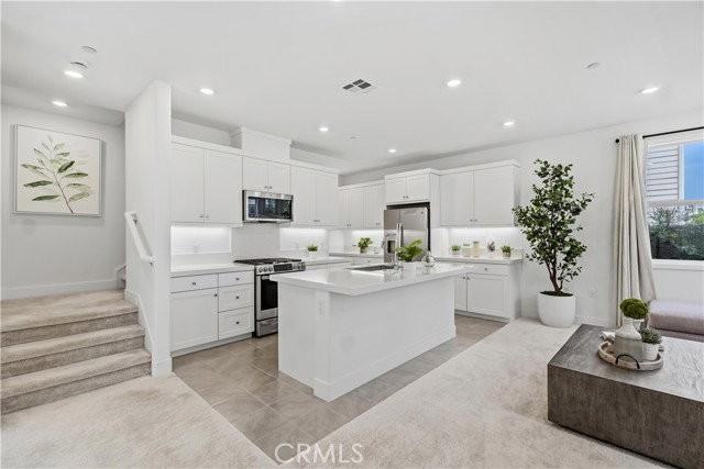 208 Yerba - Photo 2 of 8
