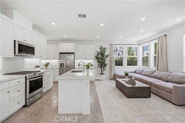 208 Yerba - Photo 3 of 8