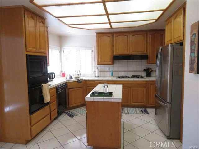 5335 Avenida El Cid - Photo 3 of 8