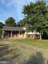 900 Dewberry Dr - Photo 1 of 1