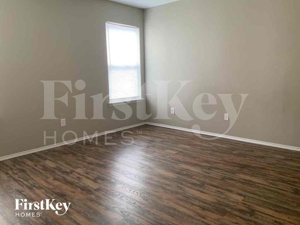 9964 Rio Doso Dr - Photo 5 of 17