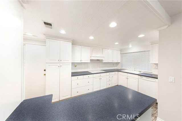 24011 Catamaran Way #3 - Photo 7 of 8