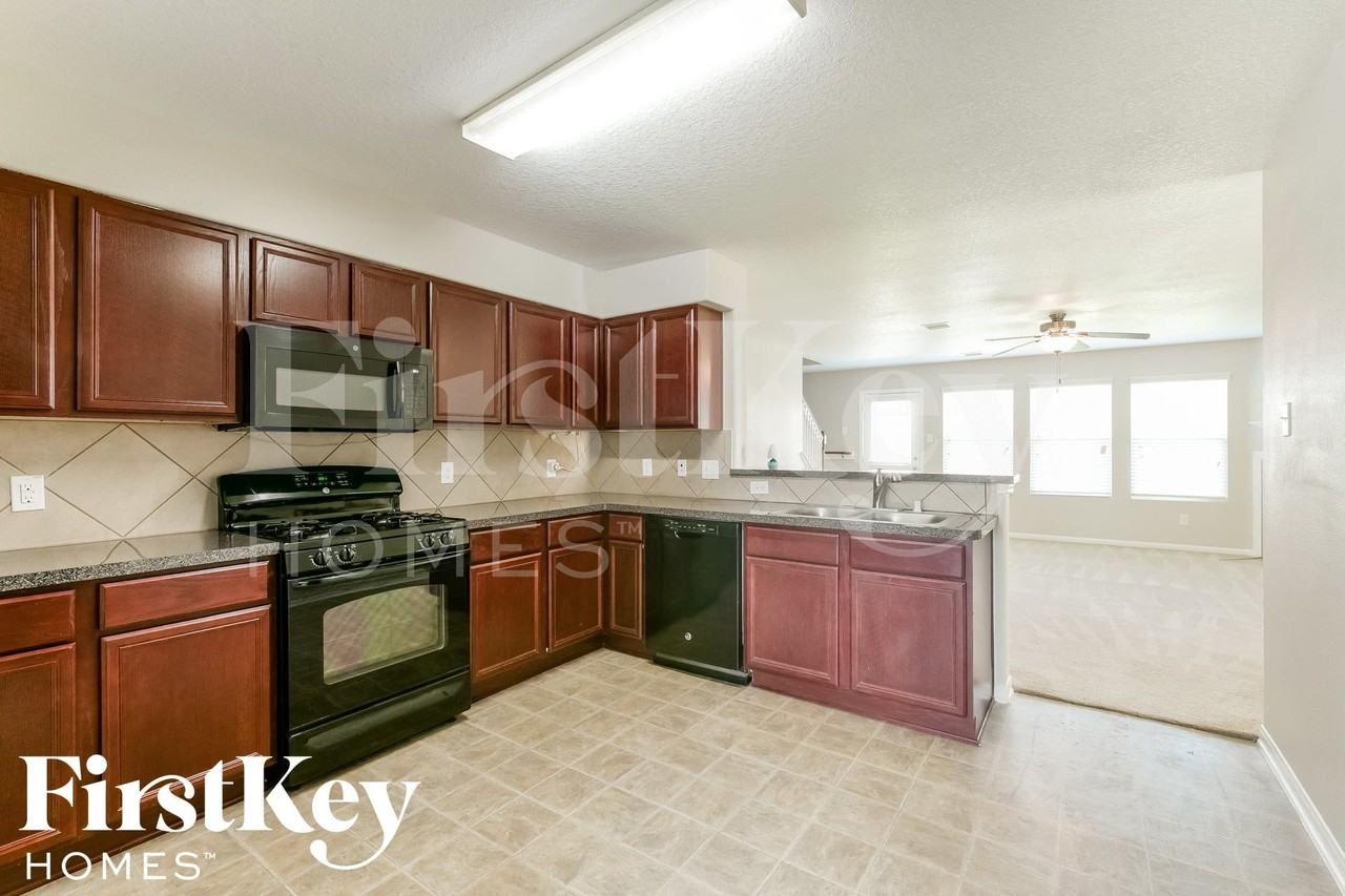 9909 Hyacinth Way - Photo 6 of 15