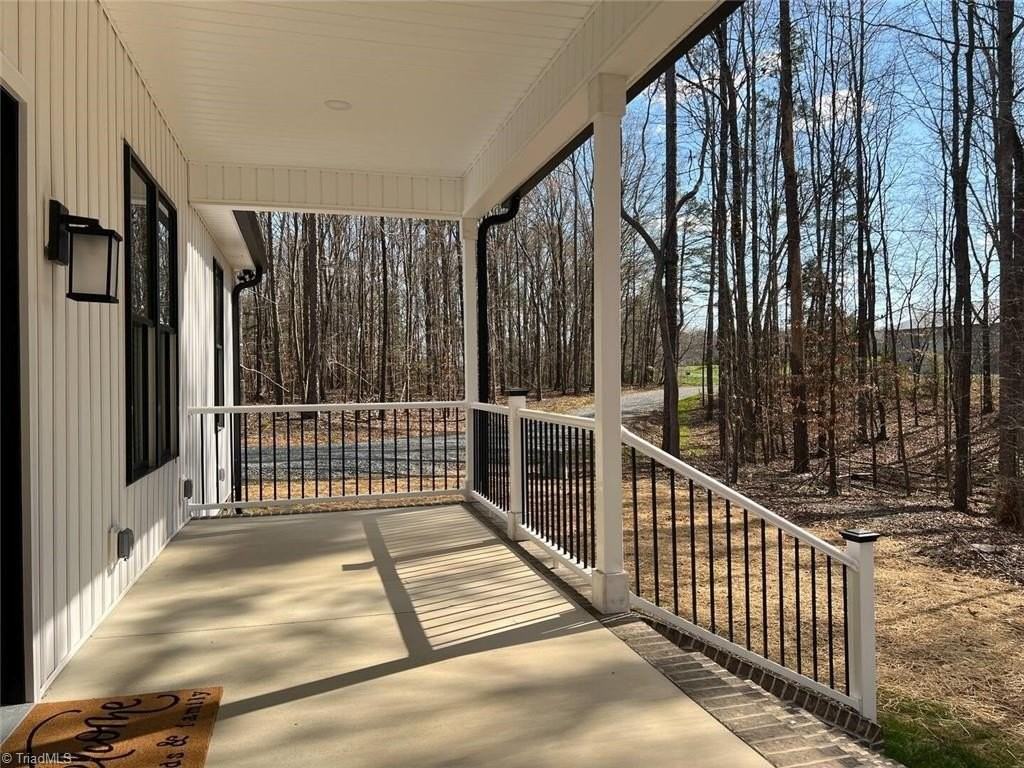 3471 Grange Hall Rd - Photo 3 of 18