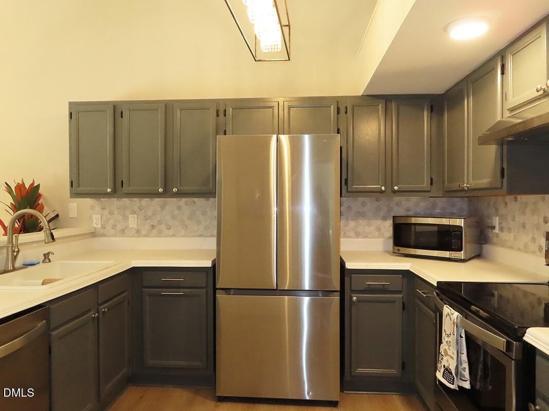 701 Gatehouse Ln - Photo 6 of 18