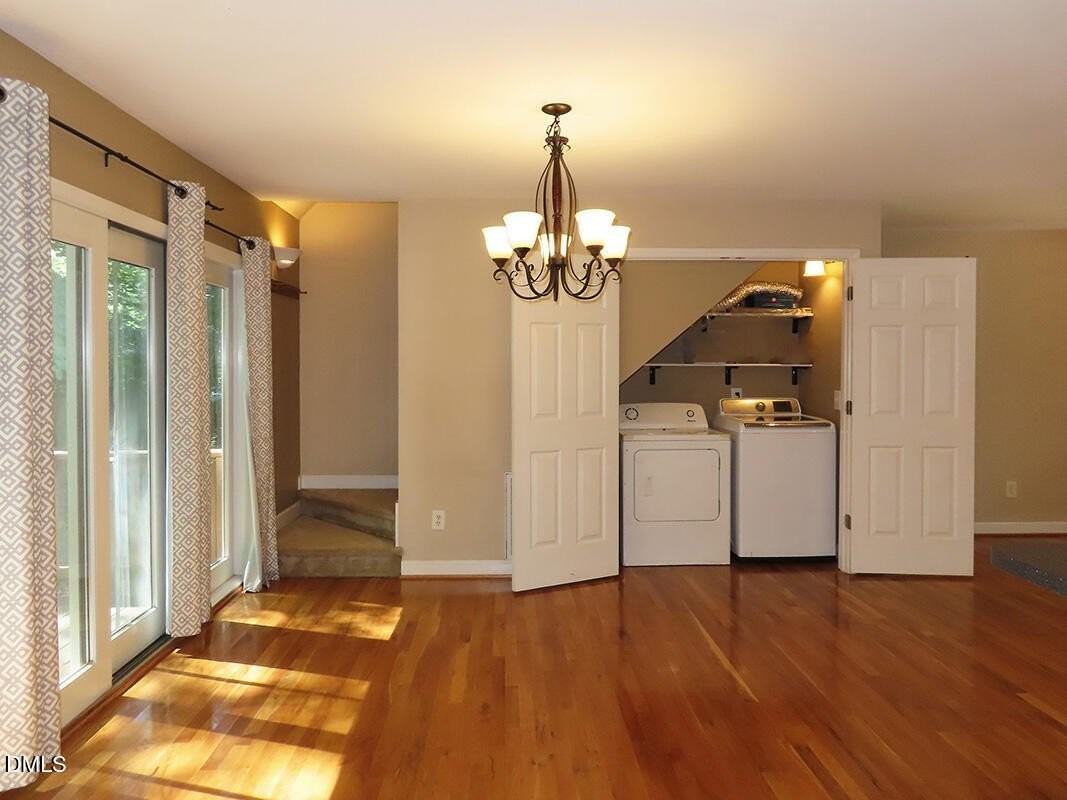 205 S English Hill Ln - Photo 6 of 21