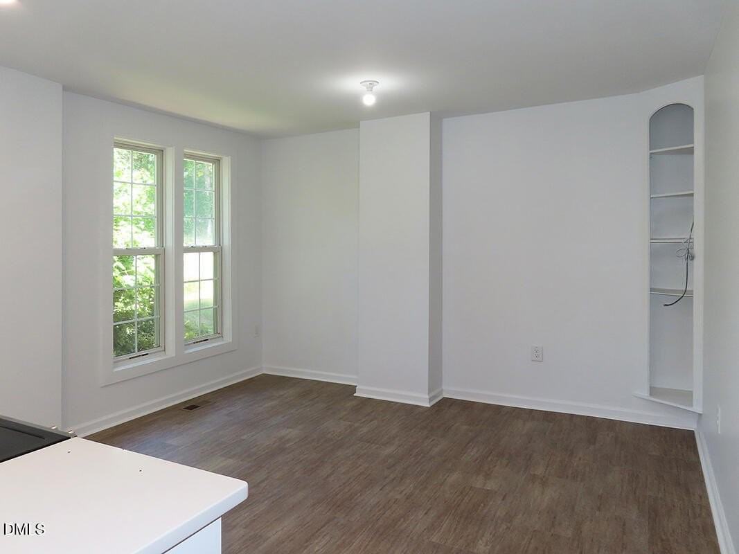 124 Brownville St - Photo 3 of 18