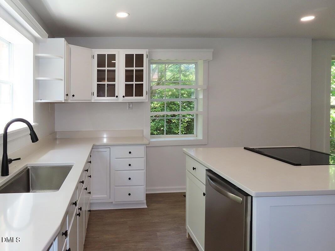 124 Brownville St - Photo 6 of 18