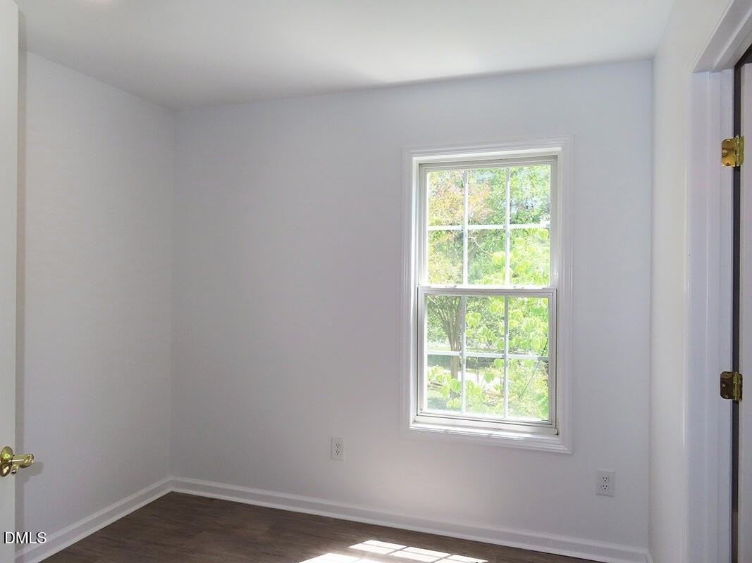 124 Brownville St - Photo 7 of 18